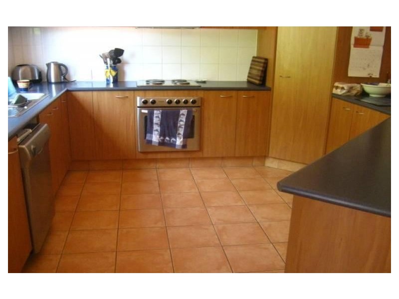 5/2 Karri Court, Burleigh Heads QLD 4220