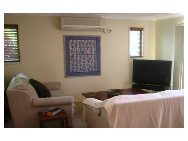 5/2 Karri Court, Burleigh Heads QLD 4220