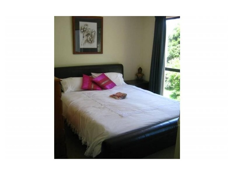 5/2 Karri Court, Burleigh Heads QLD 4220