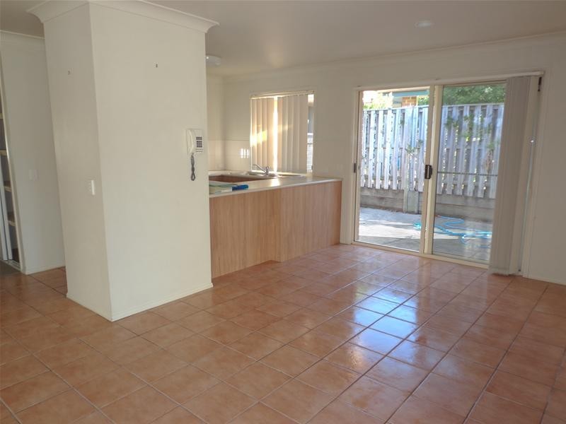 8 Carino Court, Merrimac QLD 4226