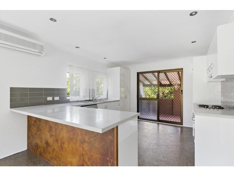 2 Ulm Place, Worongary QLD 4213