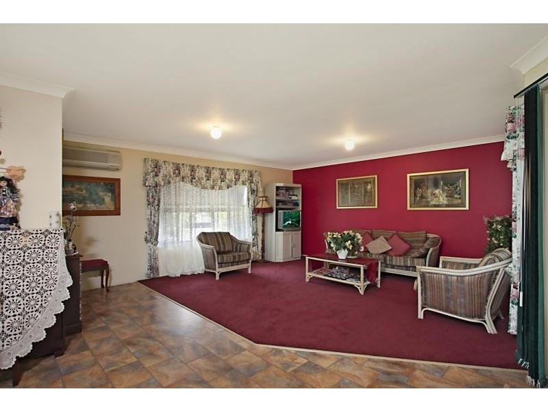 28 Zinnea Street, Elanora QLD 4221