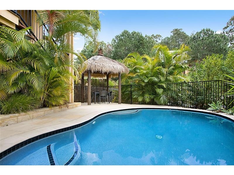 12 Bronzewing Close, Elanora QLD 4221