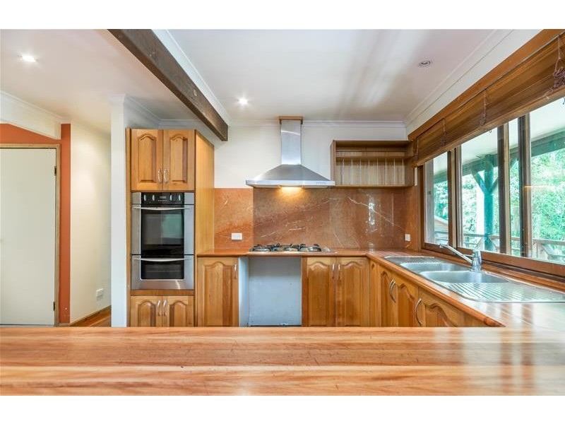 1 Tyalla Court, Tallebudgera QLD 4228