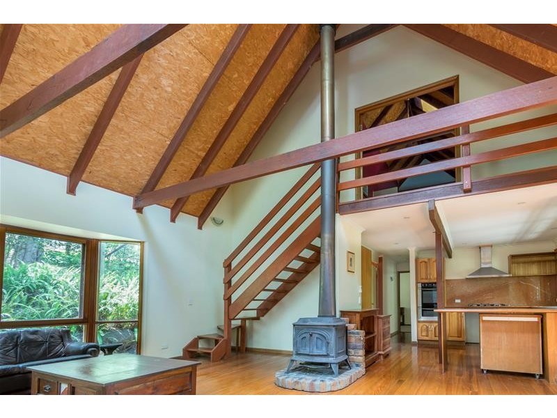 1 Tyalla Court, Tallebudgera QLD 4228