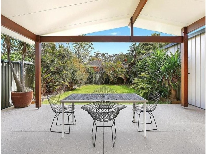 24 Leyte Avenue, Palm Beach QLD 4221