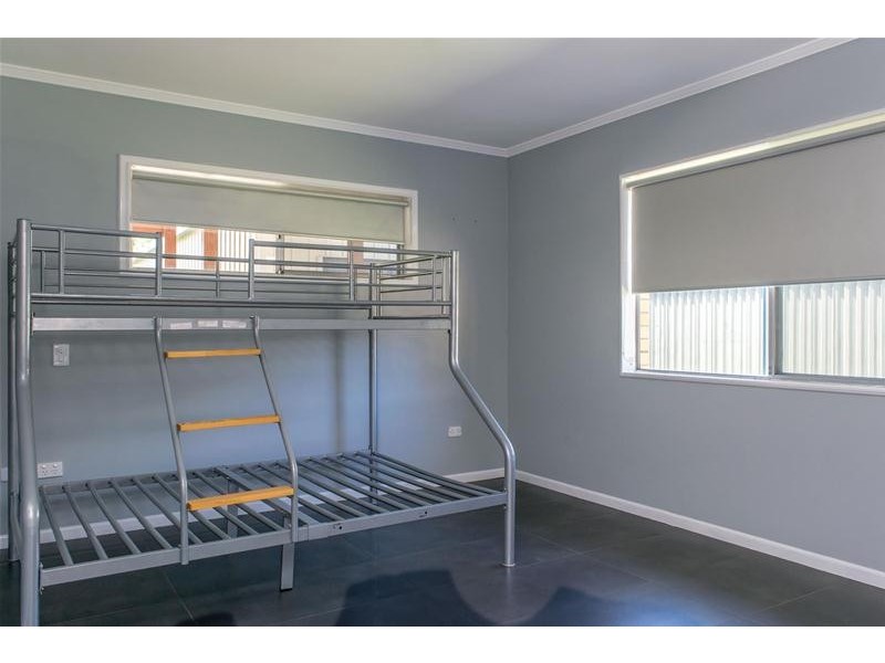 24 Leyte Avenue, Palm Beach QLD 4221