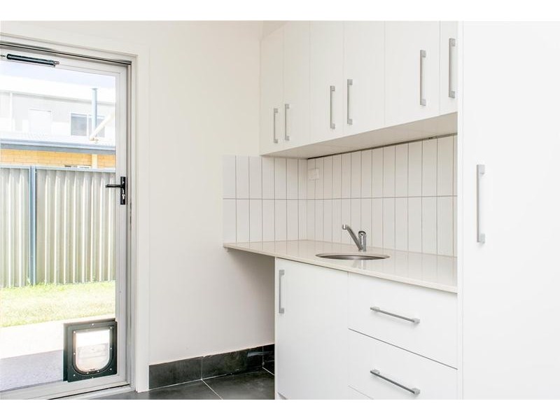 24 Leyte Avenue, Palm Beach QLD 4221