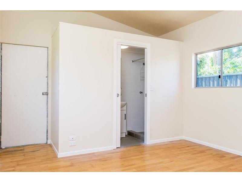 24 Leyte Avenue, Palm Beach QLD 4221