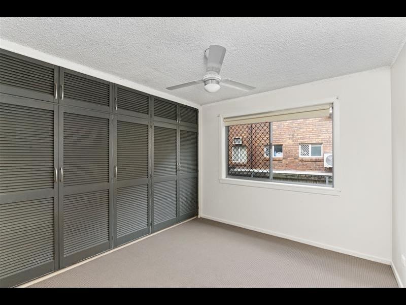 3/2 Twentysixth Avenue, Palm Beach QLD 4221