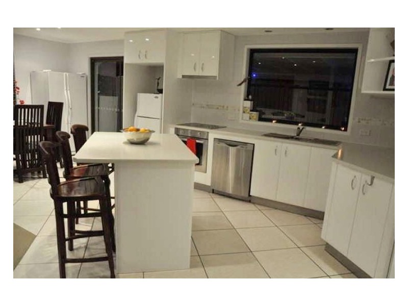 18 Ware Drive, Currumbin Waters QLD 4223