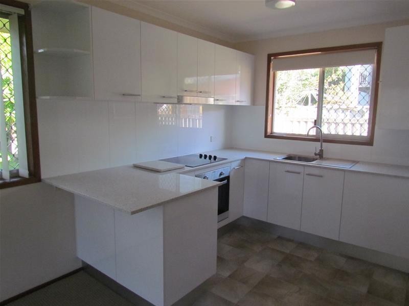 2/61 Laguna Avenue, Palm Beach QLD 4221