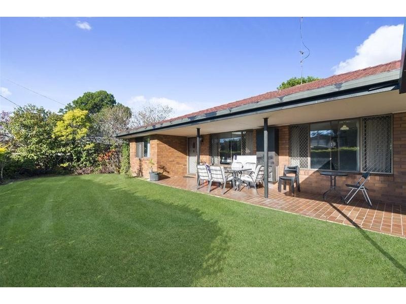 44 Fifth Avenue, Palm Beach QLD 4221