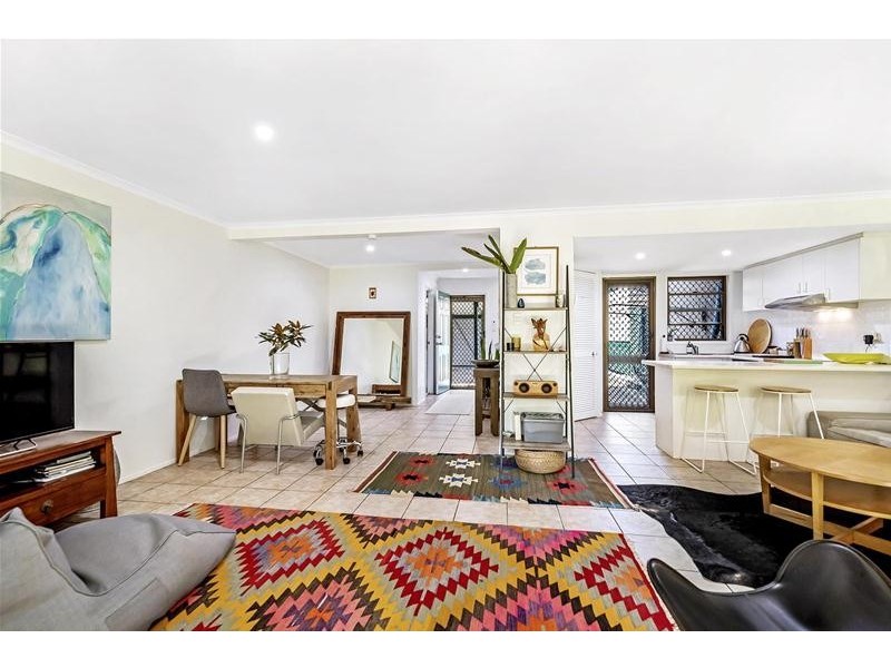 5/71 Mitchell  Avenue, Currumbin QLD 4223