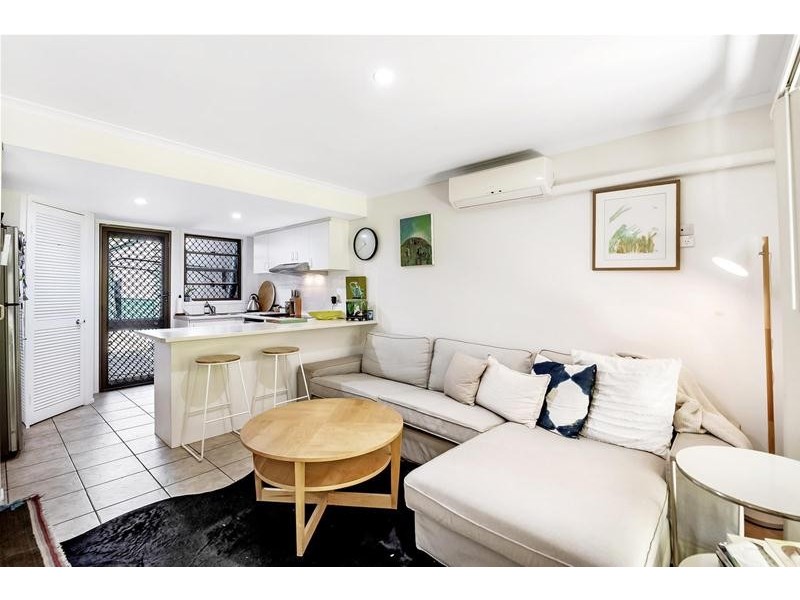 5/71 Mitchell  Avenue, Currumbin QLD 4223