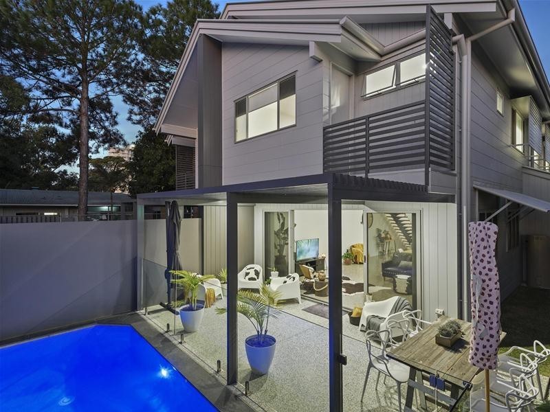 23 Nineteenth Avenue, Palm Beach QLD 4221