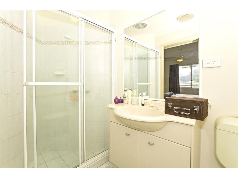 10/2-4 Gilchrist  Drive, Currumbin Waters QLD 4223