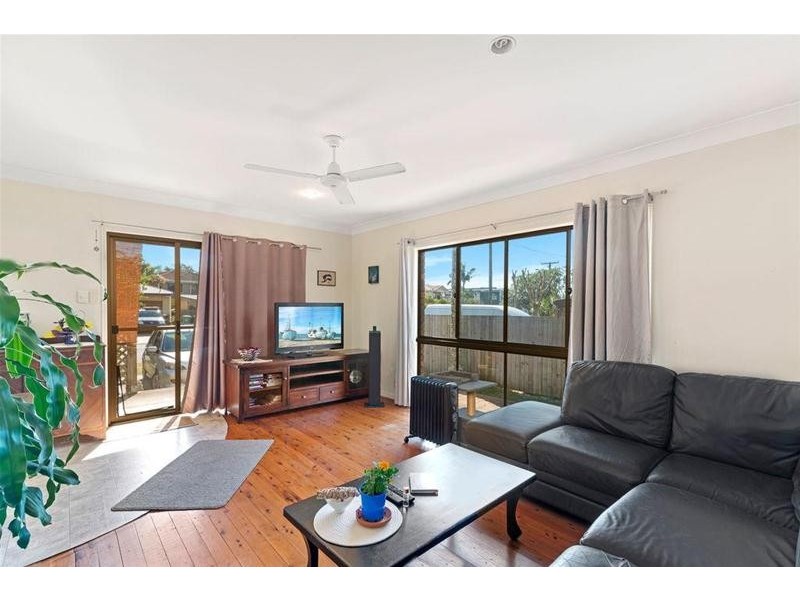 1/13 Leyte Avenue, Palm Beach QLD 4221