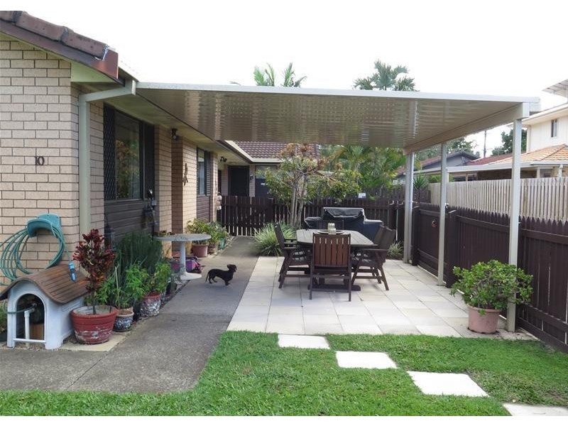 1/10 Leyte Avenue, Palm Beach QLD 4221