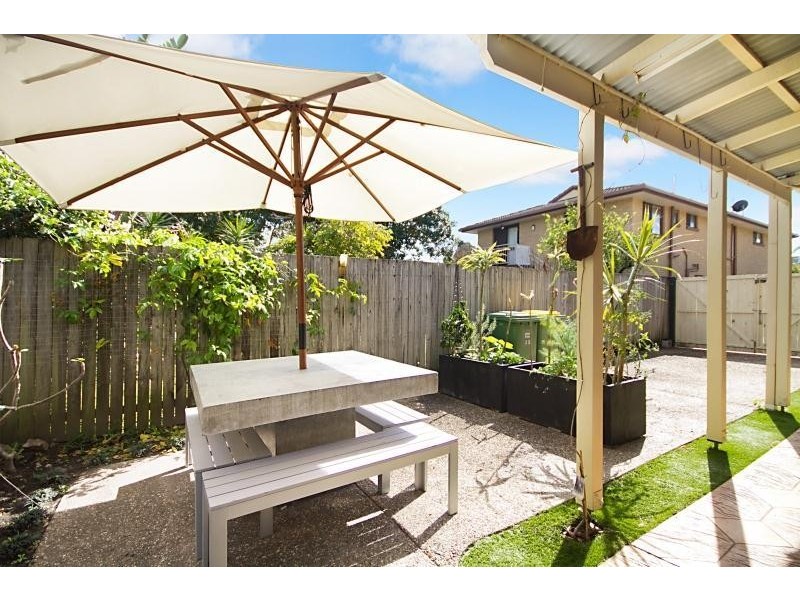 2/38 Philippine Parade, Palm Beach QLD 4221