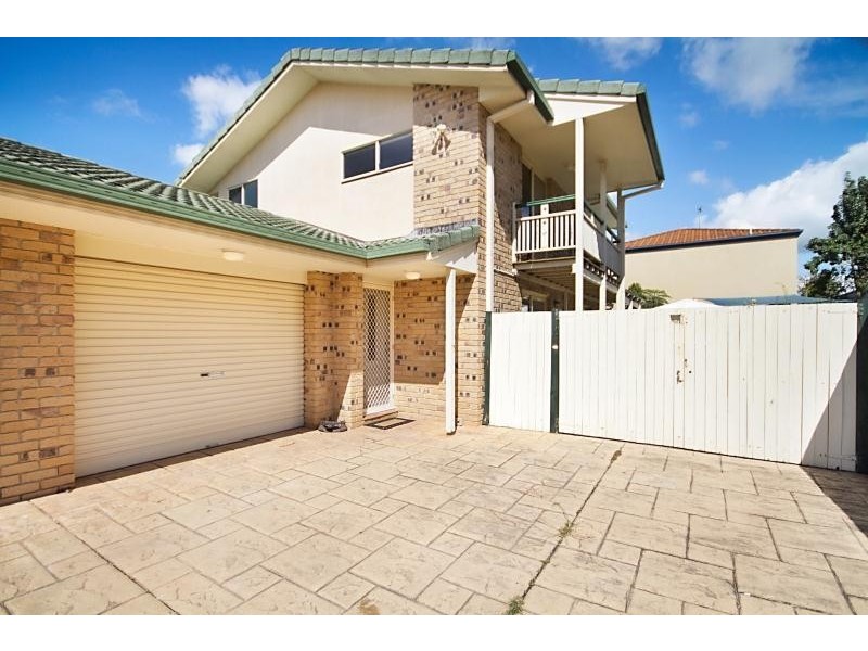 2/38 Philippine Parade, Palm Beach QLD 4221