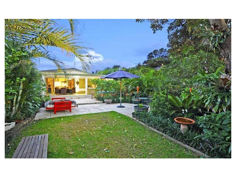 126 Cypress Terrace, Palm Beach QLD 4221