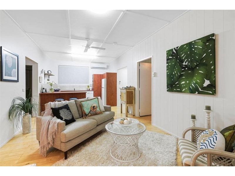 14 Duringan Street, Currumbin QLD 4223