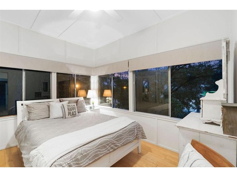 14 Duringan Street, Currumbin QLD 4223