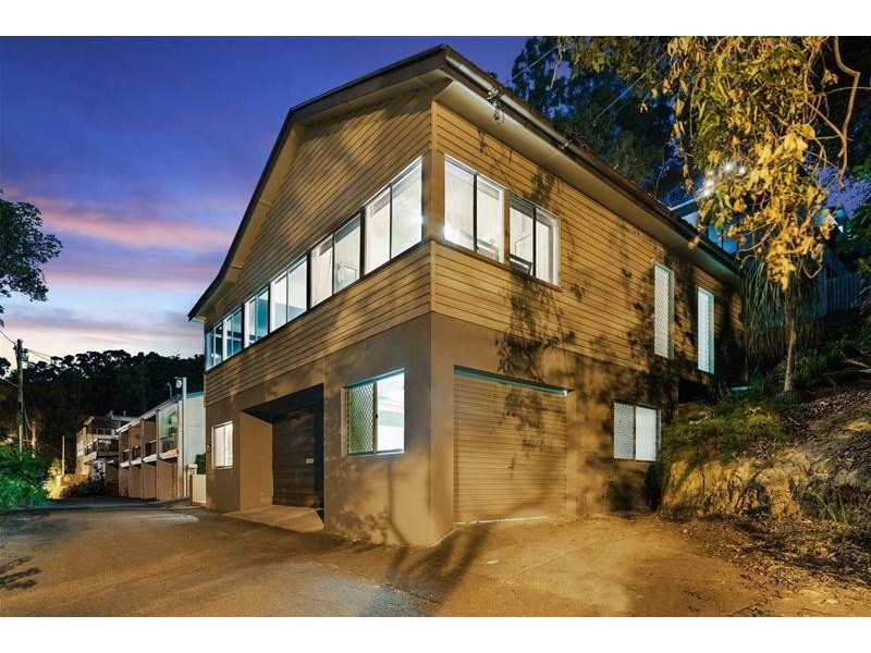 14 Duringan Street, Currumbin QLD 4223