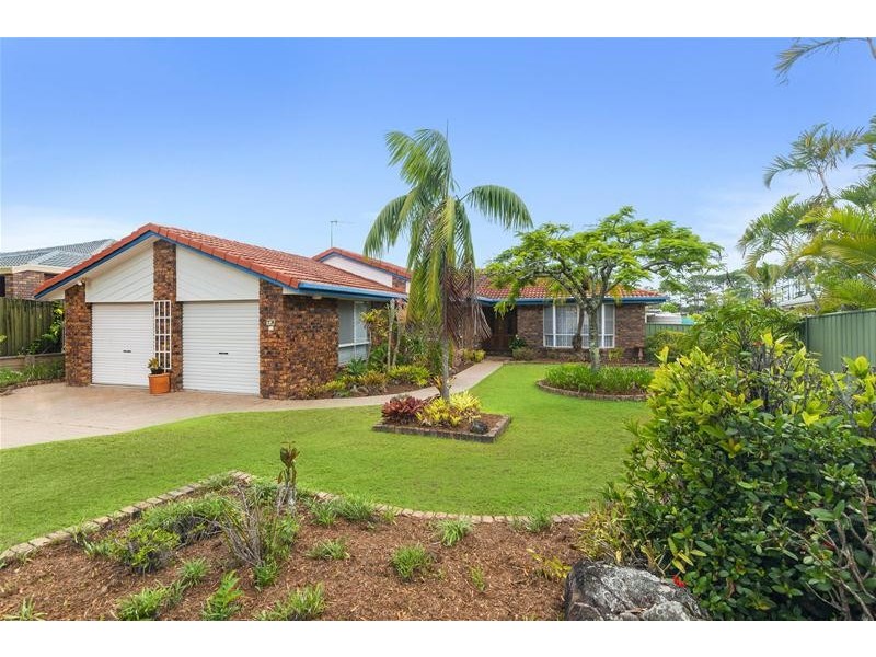79 Murtha Drive, Elanora QLD 4221