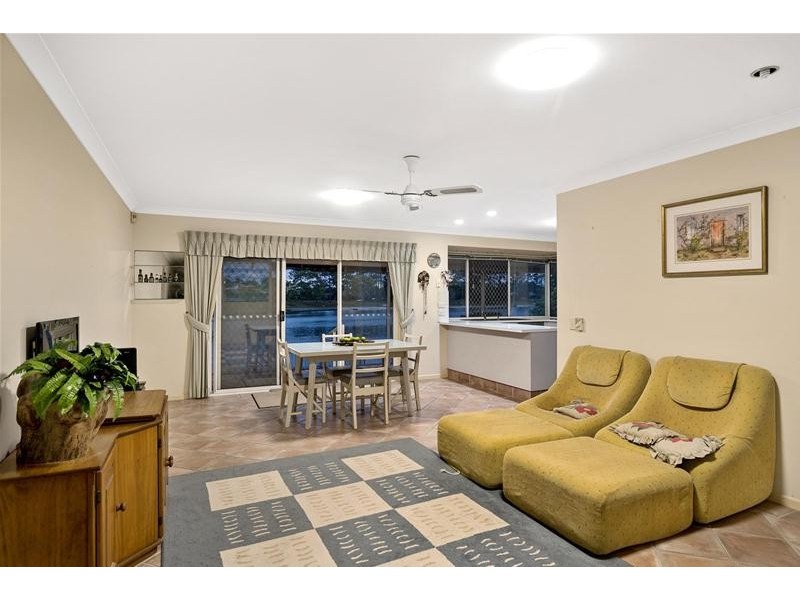 79 Murtha Drive, Elanora QLD 4221