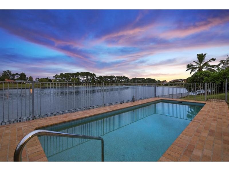 79 Murtha Drive, Elanora QLD 4221