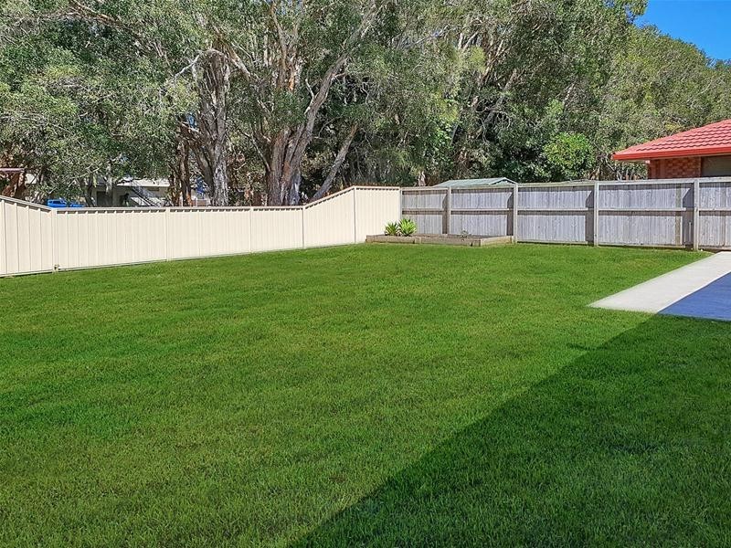 93 Mallawa  Drive, Palm Beach QLD 4221