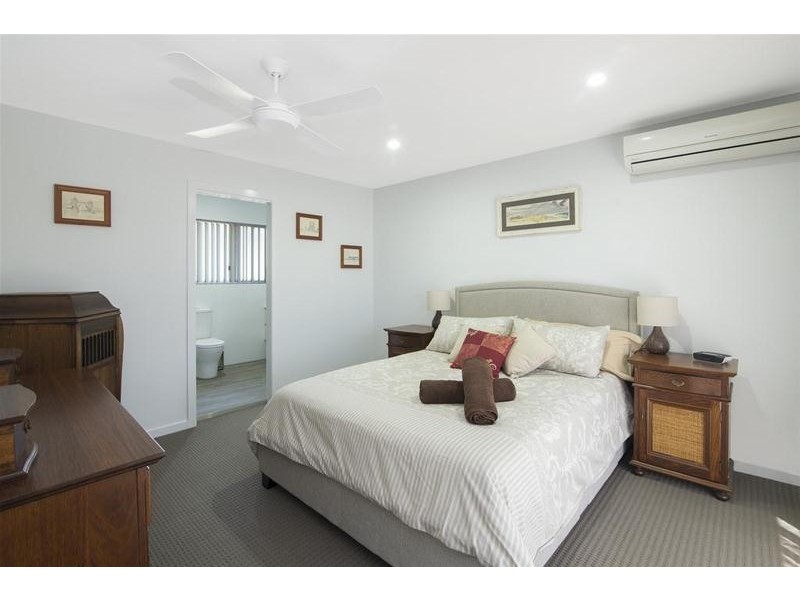 2/72 Third Avenue, Palm Beach QLD 4221