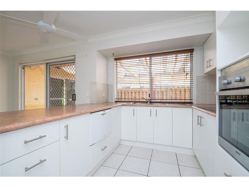 22 Drysdale Lane, Parkwood QLD 4214