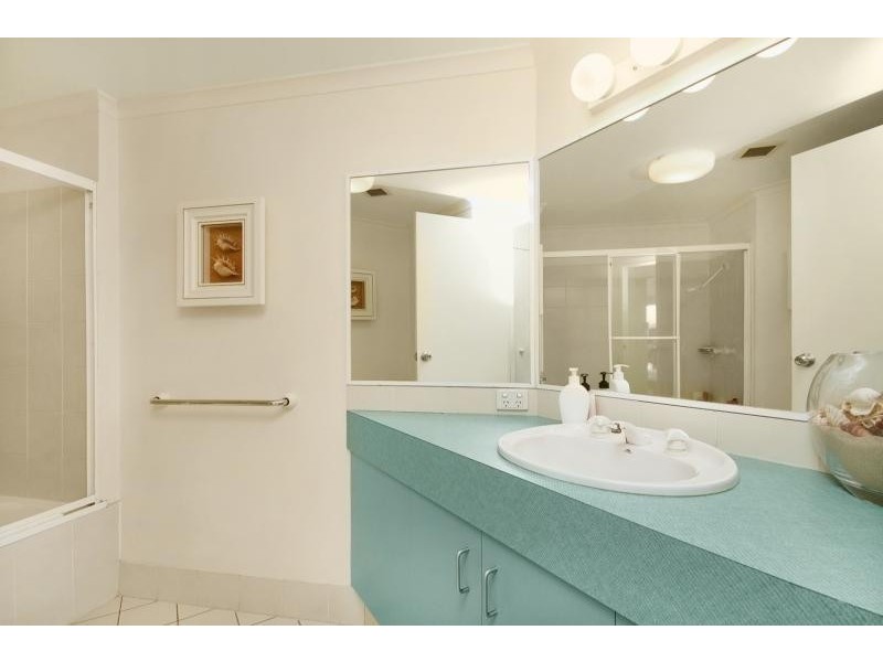 15/955 Gold Coast Highway, Palm Beach QLD 4221