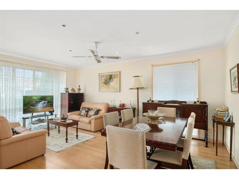 1/16 Waterdown Drive, Elanora QLD 4221