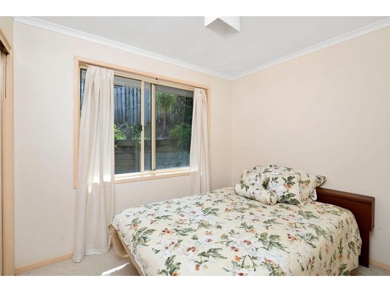 1/16 Waterdown Drive, Elanora QLD 4221