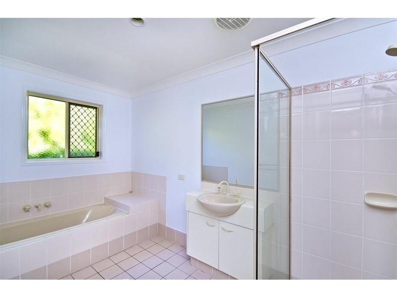 28 Leopard Avenue, Elanora QLD 4221