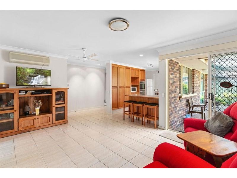 33 Cannon Drive, Currumbin Waters QLD 4223