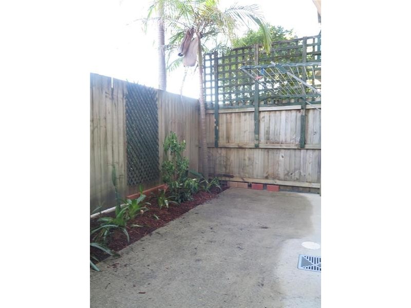 7/1045 Gold Coast Highway, Palm Beach QLD 4221