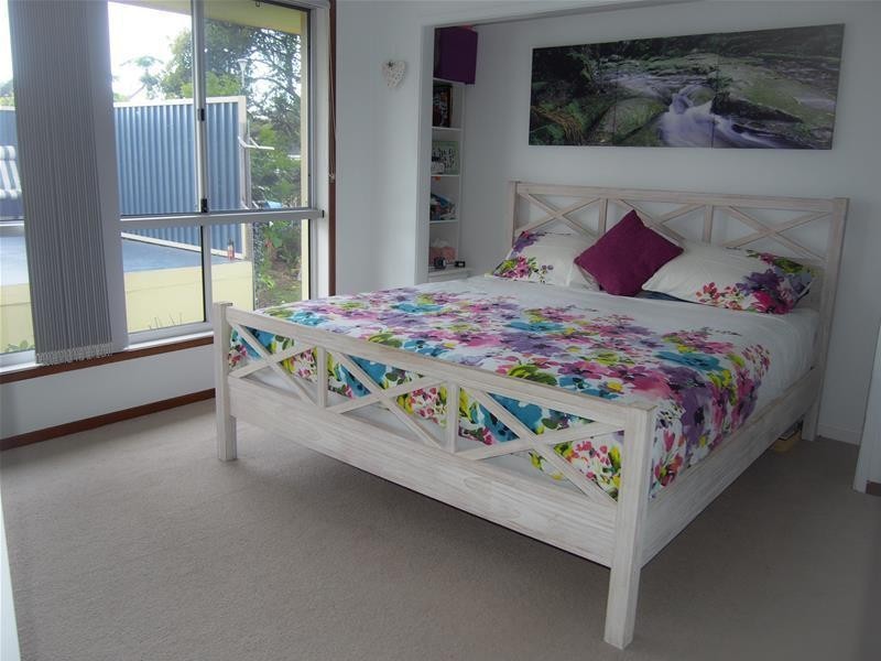 122 Mallawa Drive, Palm Beach QLD 4221