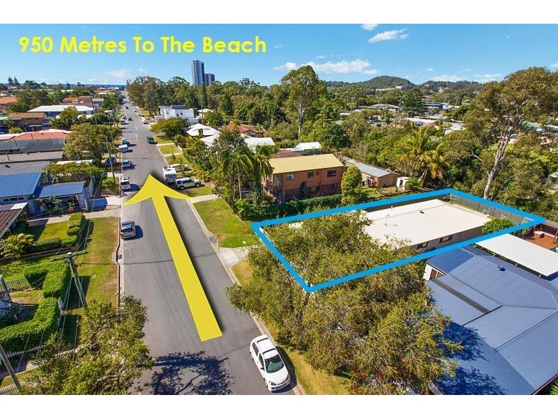 152 Laguna Avenue, Palm Beach QLD 4221