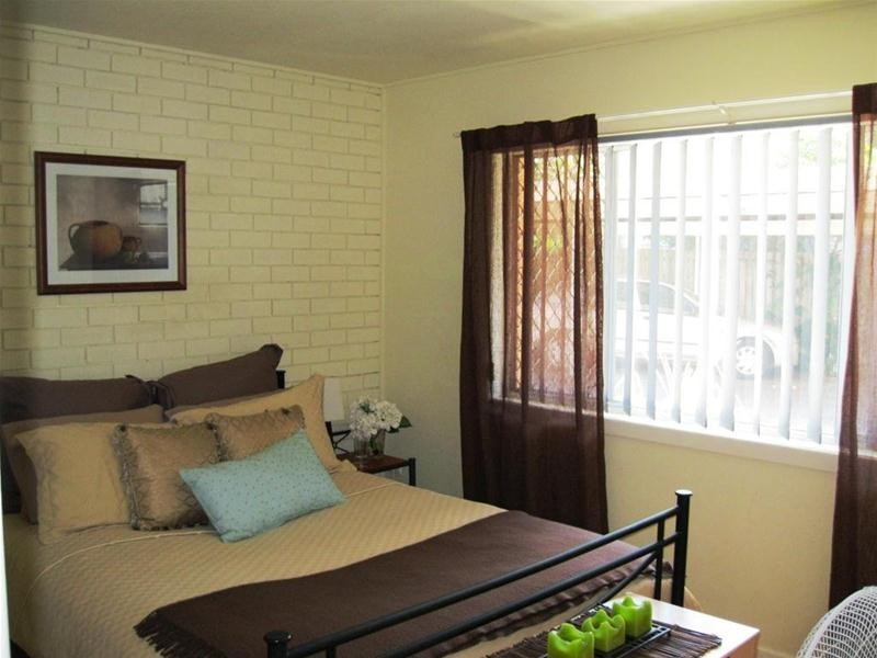 2/1873 Gold Coast  Highway, Burleigh Heads QLD 4220