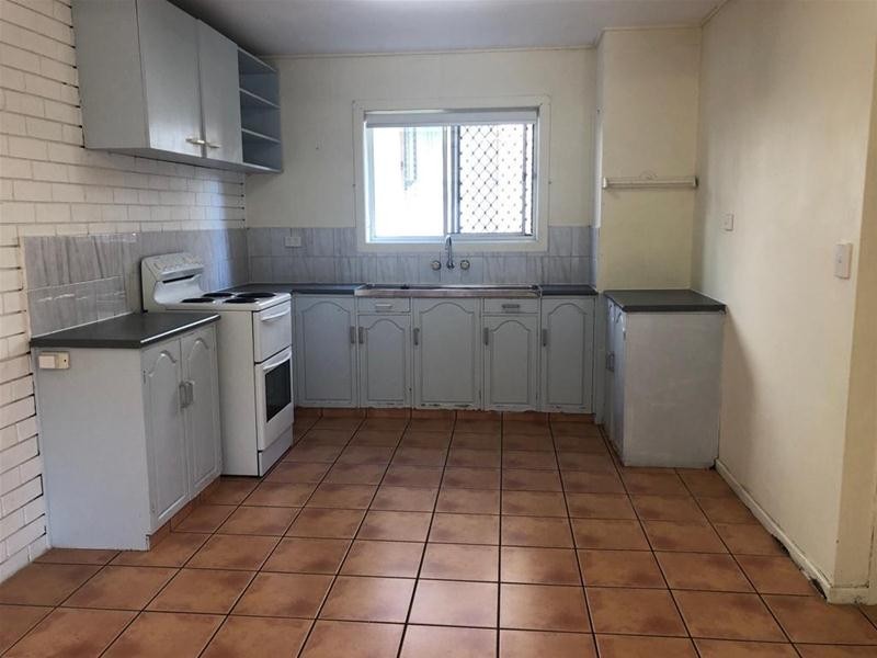 2/1873 Gold Coast  Highway, Burleigh Heads QLD 4220