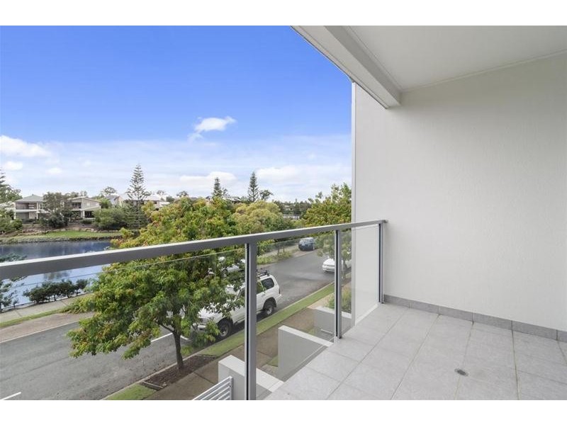 15/31 Port Peyra Crescent, Varsity Lakes QLD 4227