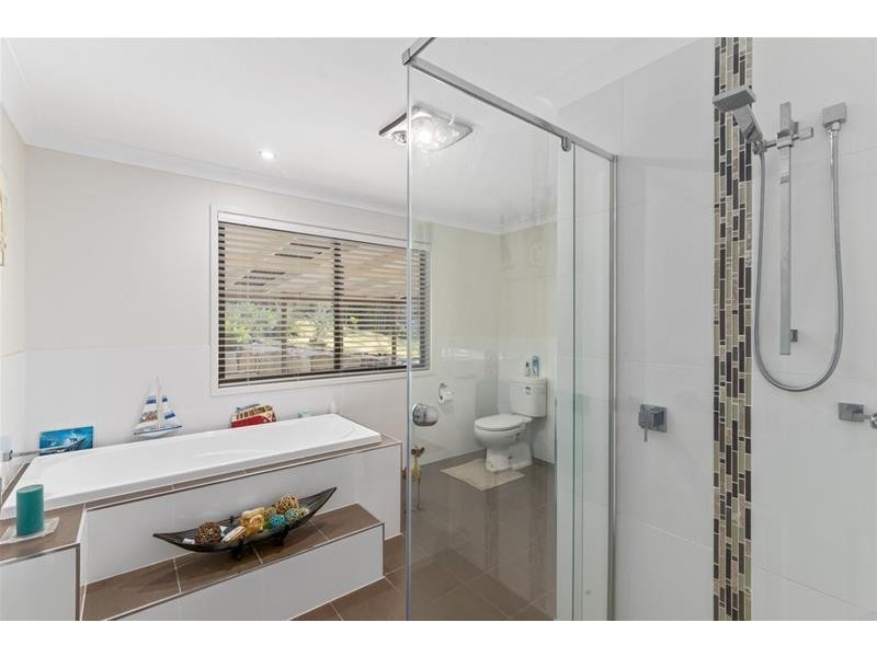 10 Jedda Street, Tallebudgera QLD 4228
