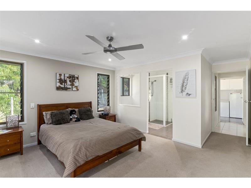 10 Jedda Street, Tallebudgera QLD 4228