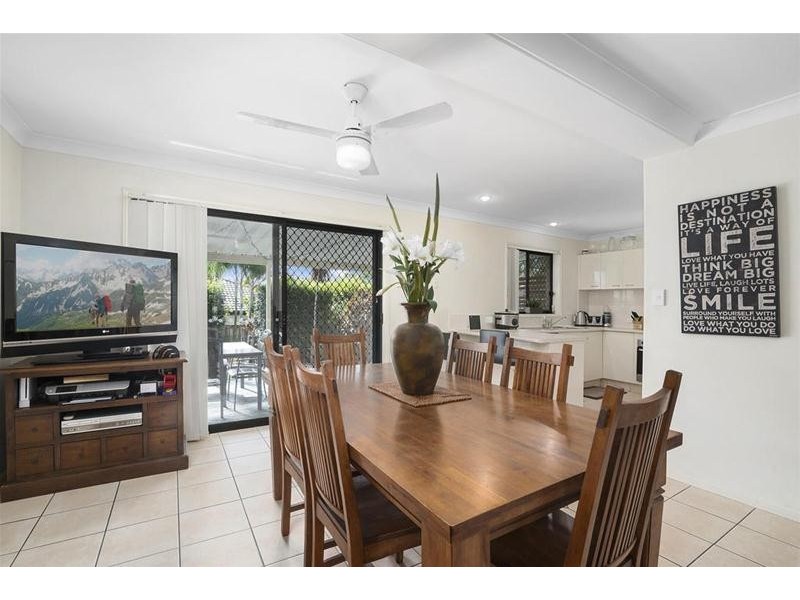 89 Casuarina Drive, Elanora QLD 4221