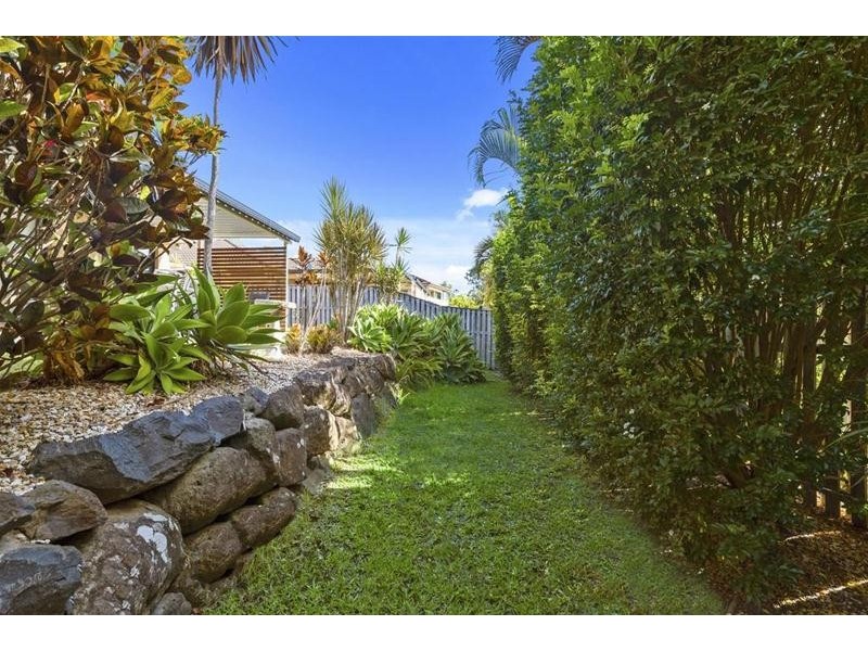 89 Casuarina Drive, Elanora QLD 4221